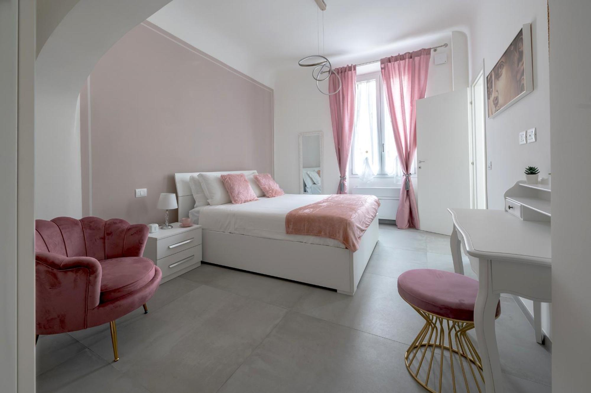 Via Ponte Alle Mosse, 19 - Florence Charming Apartments - A Chic, Newly Renovated Apartment Near Tram Leopolda, A Few Min From Downtown Buitenkant foto