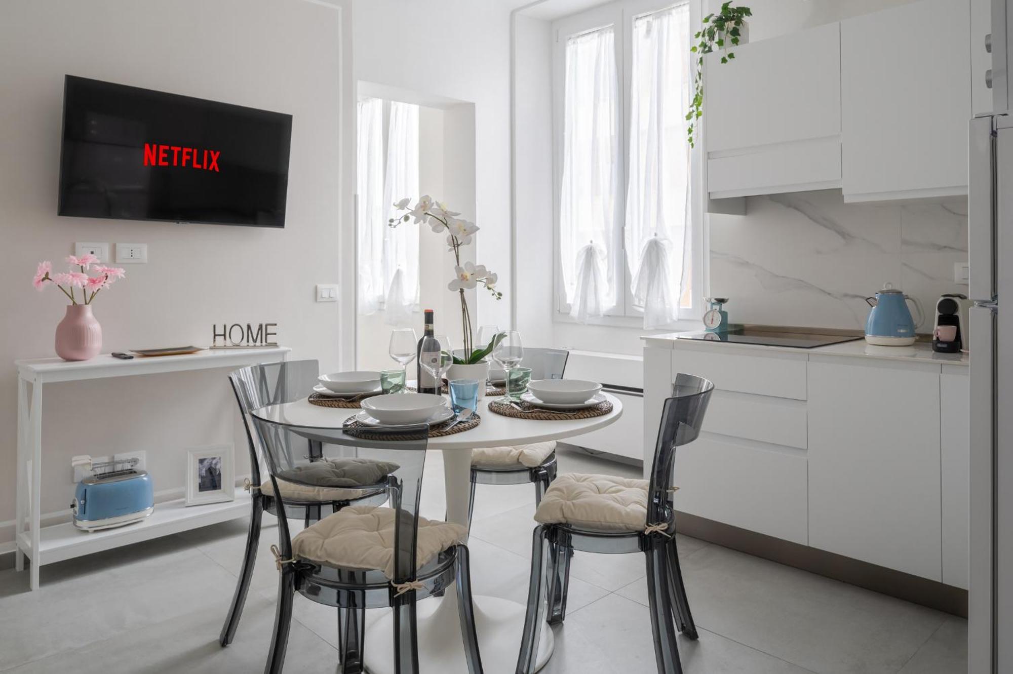 Via Ponte Alle Mosse, 19 - Florence Charming Apartments - A Chic, Newly Renovated Apartment Near Tram Leopolda, A Few Min From Downtown Buitenkant foto